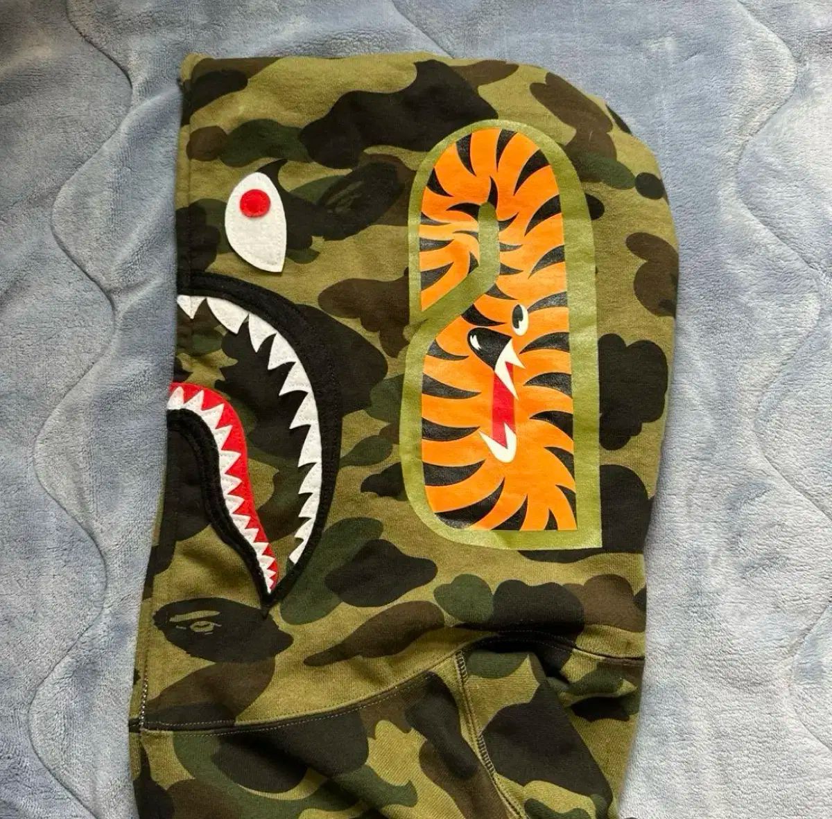フード迷彩 シャークパーカー 迷彩サメフードパーカー WGM刺繍 A