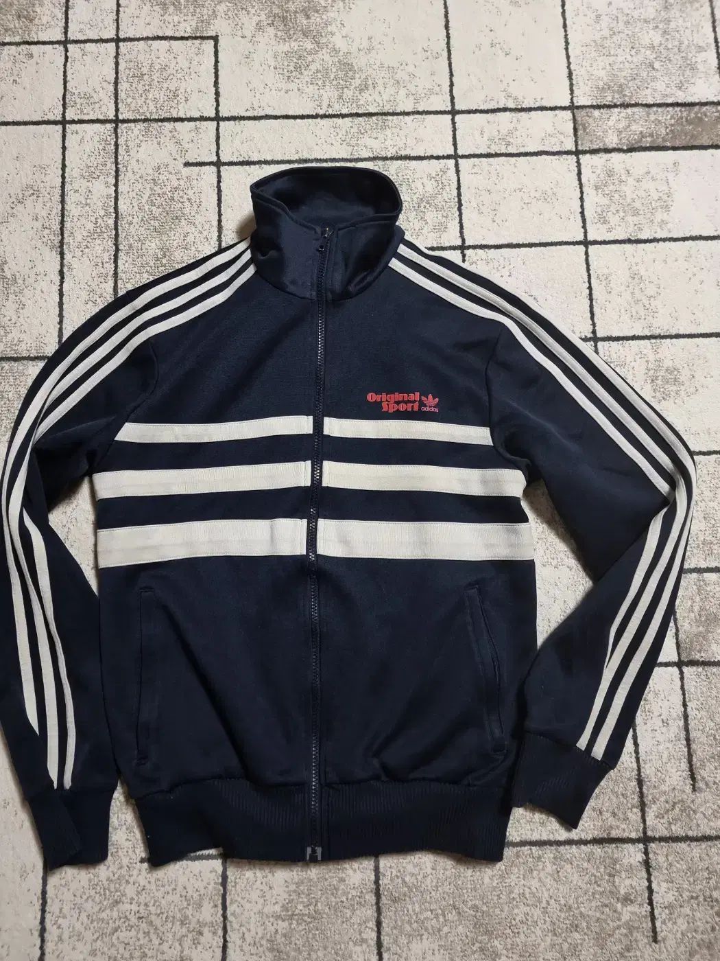 正規品 レア adidas(アディダス) オリジナル スポーツ トラックトップス ジャージ ネイビー サイズ 95