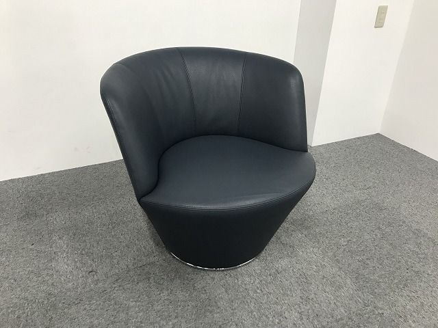 中古 1人用ソファ ウォルターノル AMEO ブラック【AZ-859851B】 - メルカリ