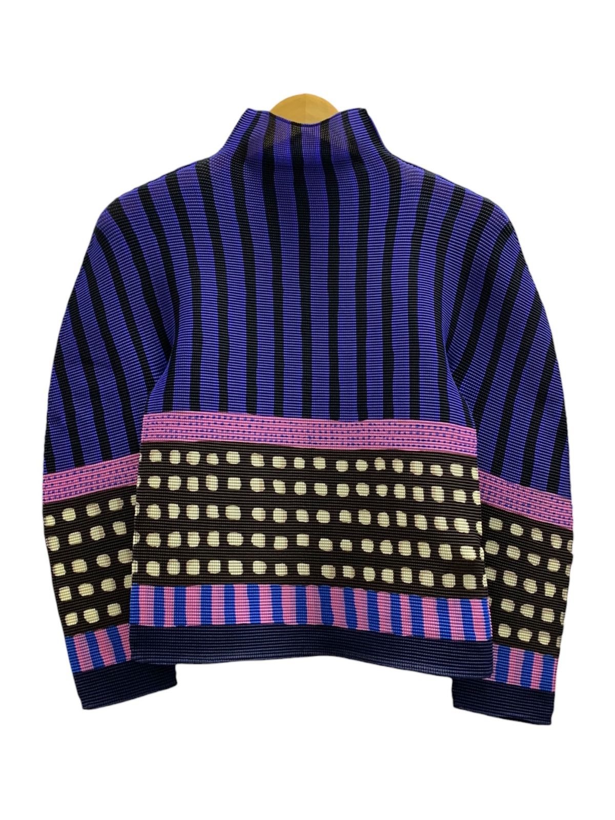 me ISSEY MIYAKE (ミーイッセイミヤケ) カットソー トップス プリーツ