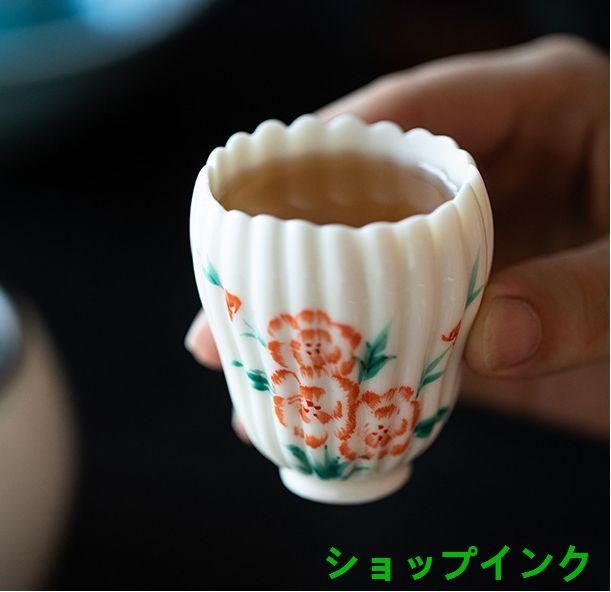 未使用品 中国美術 湯呑み 茶器 煎茶道具 雲紋 煎茶器  送料込み ２客 未使用品 中国美術 湯呑み 茶器2つ 煎茶道具 青磁玉蘭彫刻主人杯