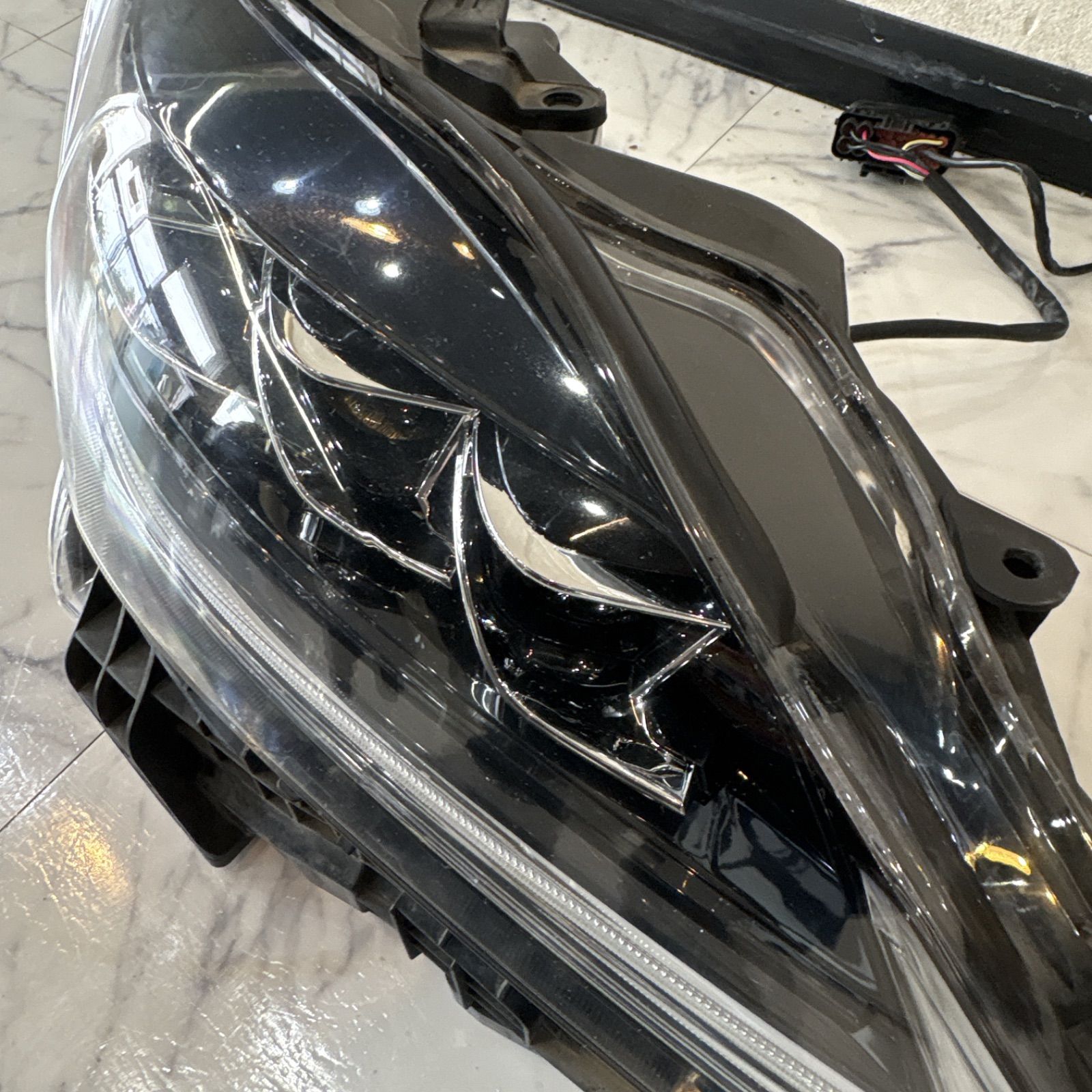 レクサス IS 左右 ヘッドライトセット GSE20 LEXUS シーケンシャル