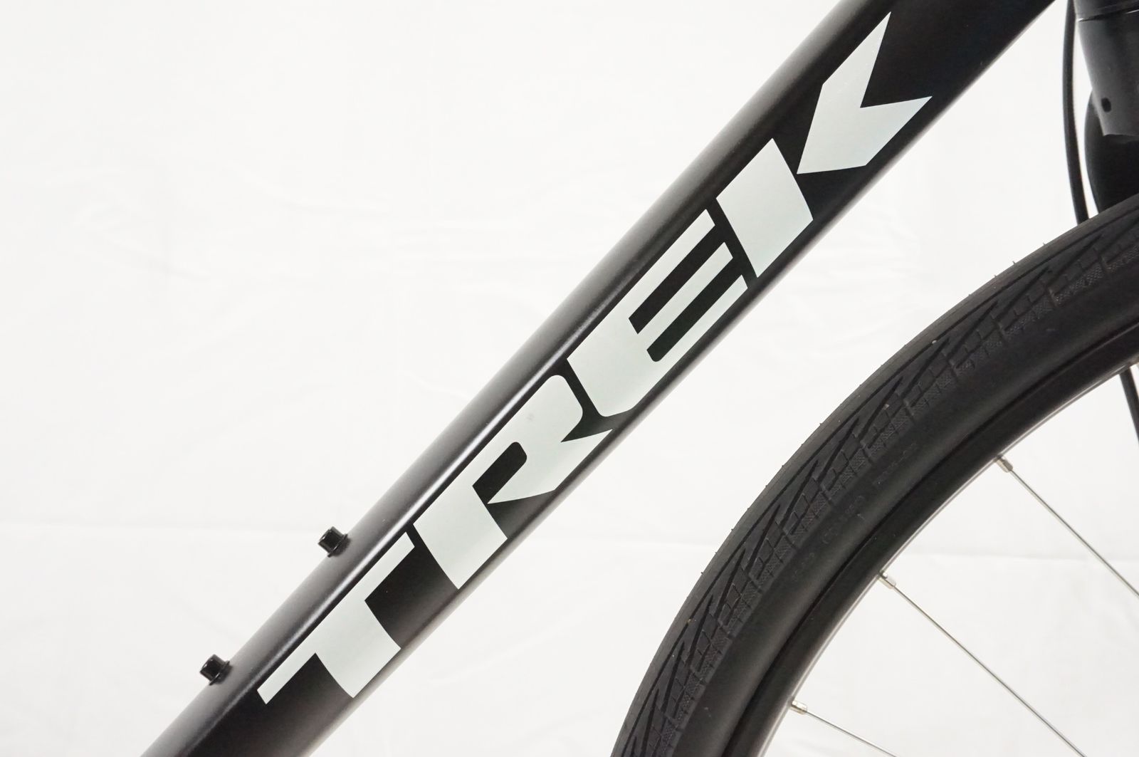 TREK トレック