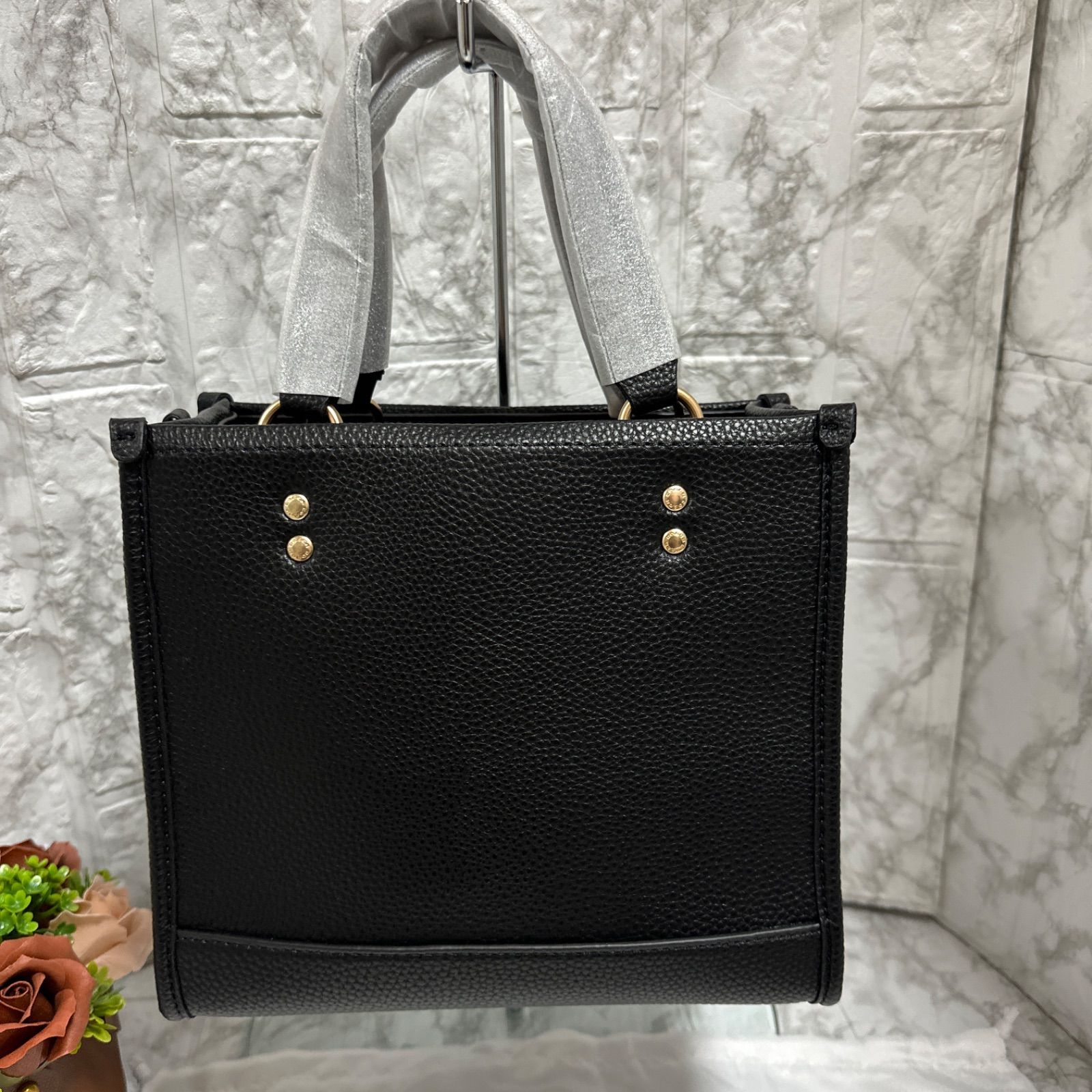 新品☆COACH デンプシー トート 22 ウィズ コーチ パッチC5268 - メルカリ