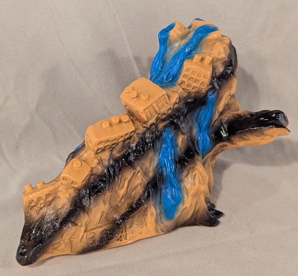 RAMPAGE TOYS KOUJOURA オレンジ成型/青/黒塗装 - メルカリ