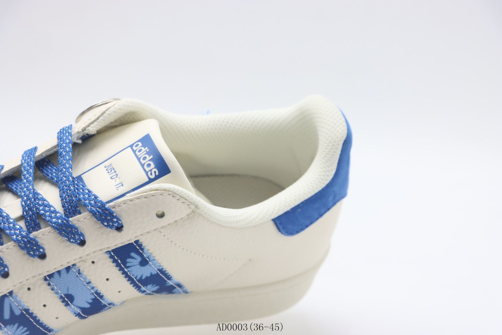 Adidas アディダス