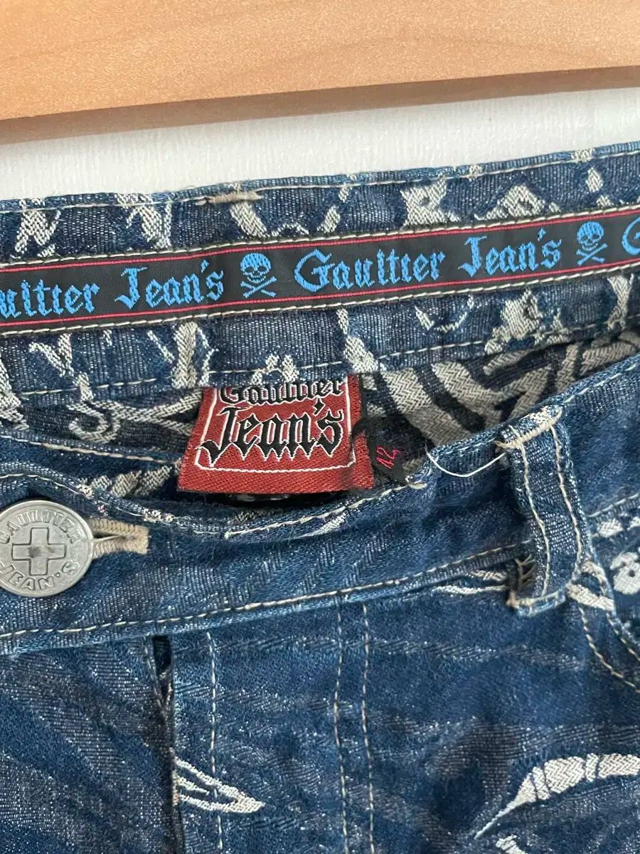 ジャン ポール ゴルチエ 90s アーカイブ