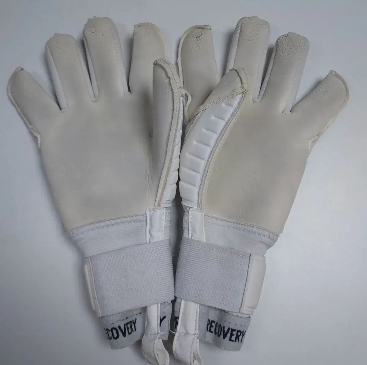 プレカバリー キーパーグローブ プレカバリー キーパーグローブ