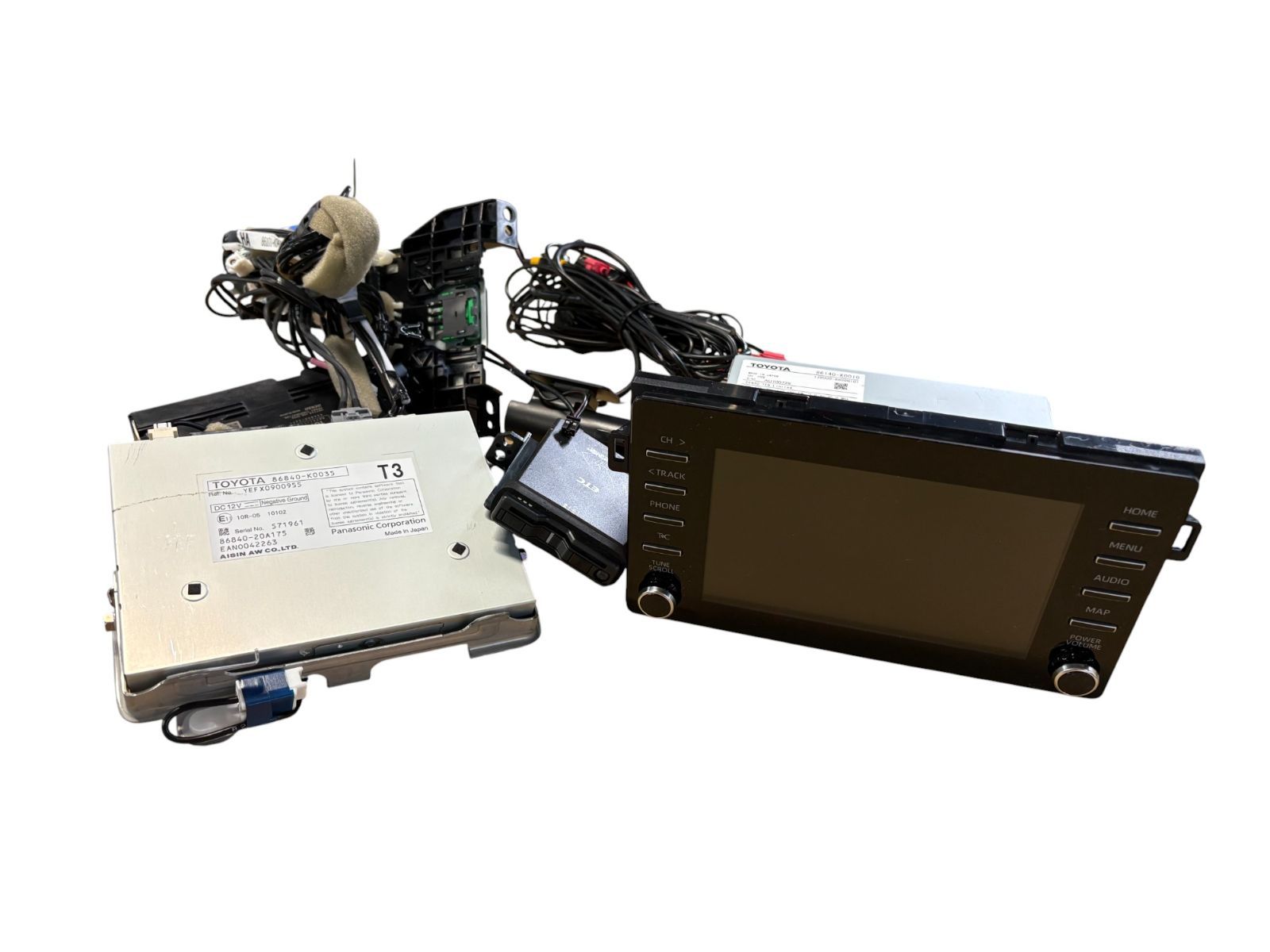 管理番号 4490 ヤリス 86140-K0010 ﾄﾖﾀ純正ﾃﾞｨｽﾌﾟﾚｲｵｰﾃﾞｨｵ ﾗｼﾞｵ ﾅﾋﾞ