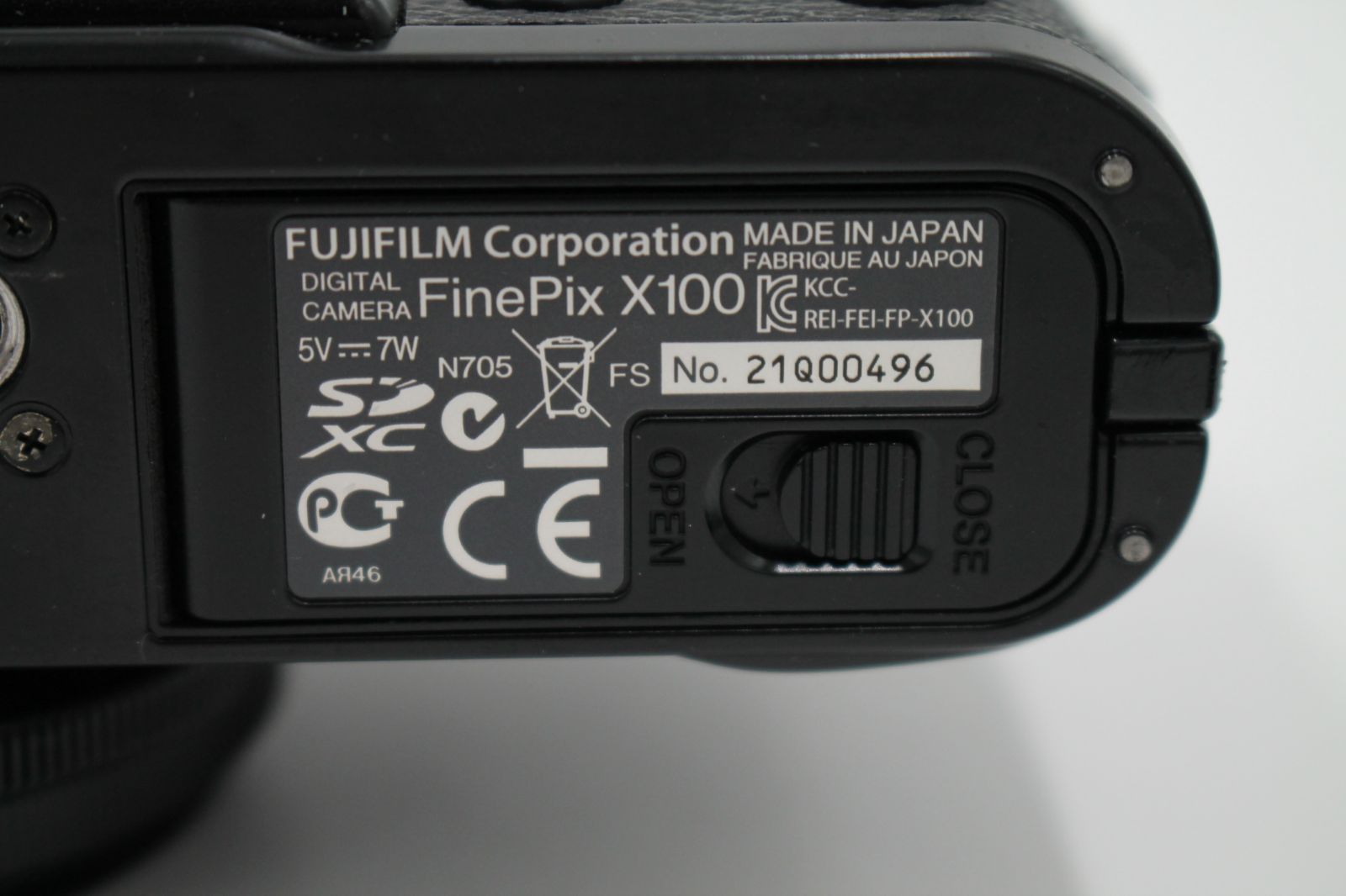 FinePix X100