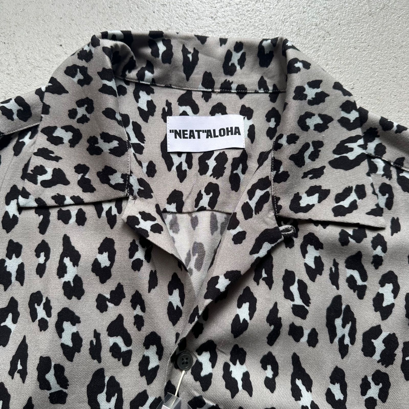 NEAT ALOHA rayon shirt 