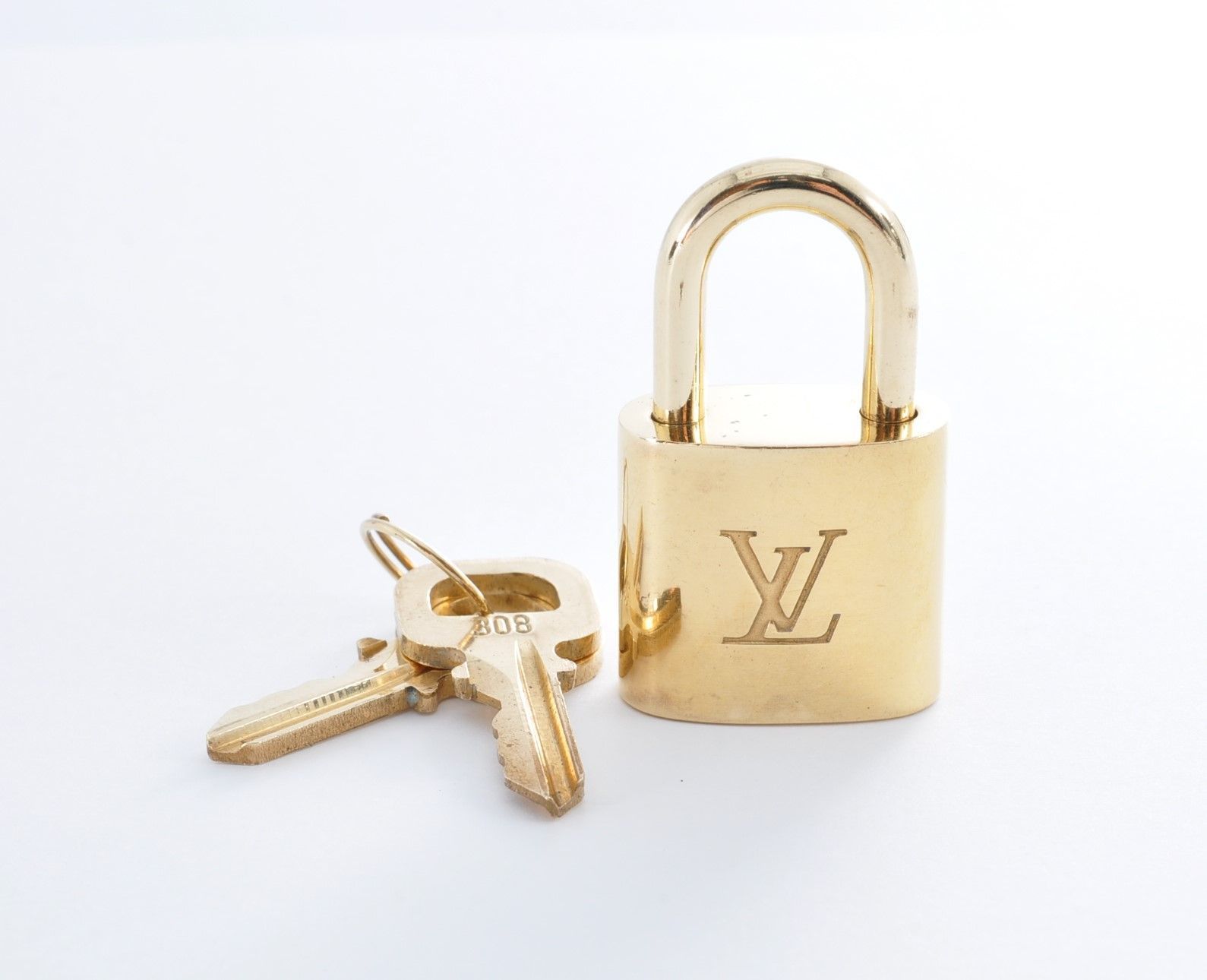 LOUIS VUITTON 南京錠　308 Louis Vuitton ルイ・ヴィトン 南京錠 パドロック カデナ 鍵