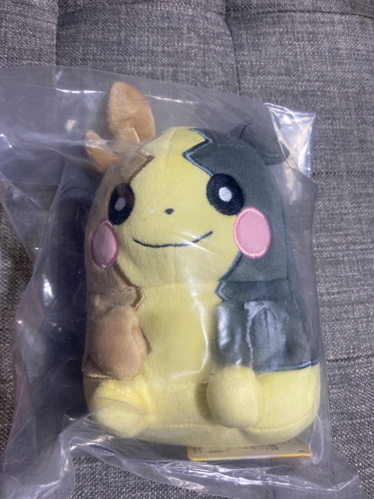 新品　タグ付き　モルペコ(まんぷくもよう) (S)