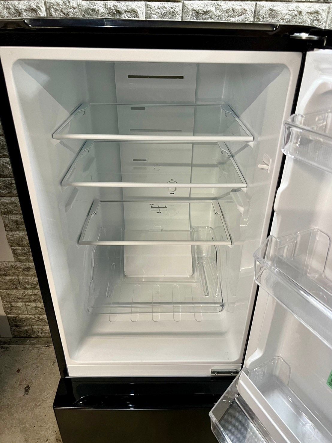 高年式 美品】大阪送料無料☆3か月保障付き☆冷蔵庫☆2024年☆ヤマダ