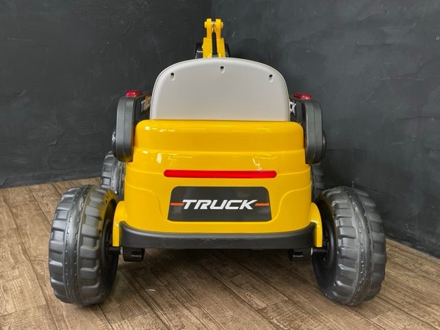 こども用電動乗用 ショベルカー　RA-EXCA maxresdefault.jpg