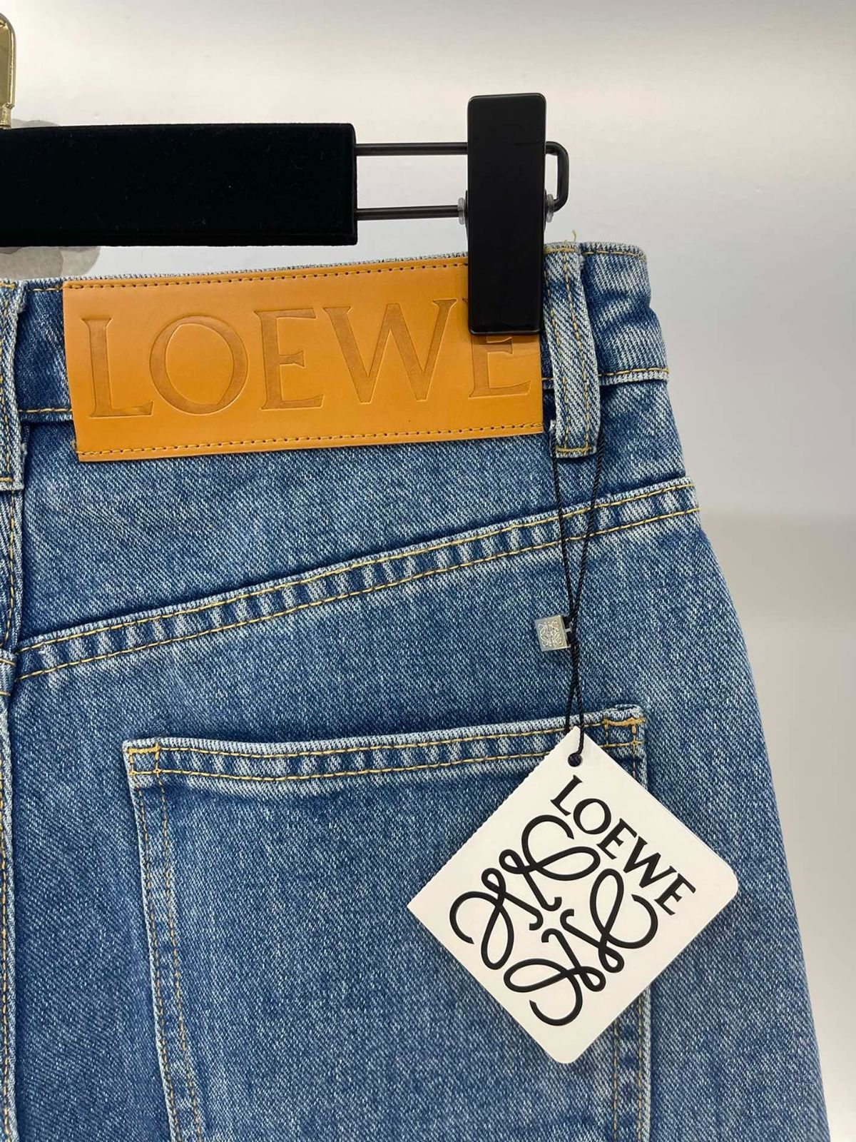 LOEWE ロエベ