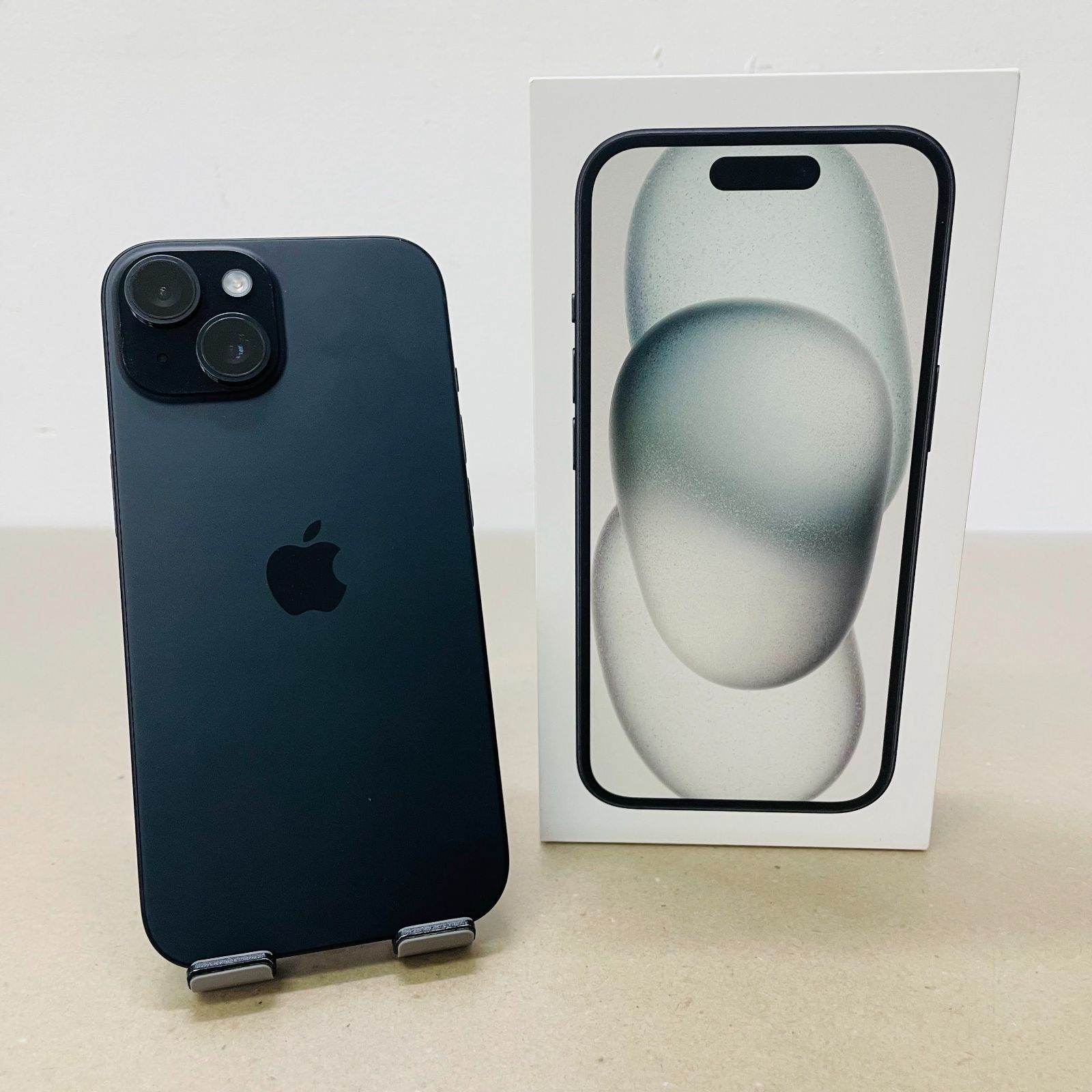 初期化済み iPhone 15 MTMU3J/A 512GB SIMフリー ブラック バッテリー 