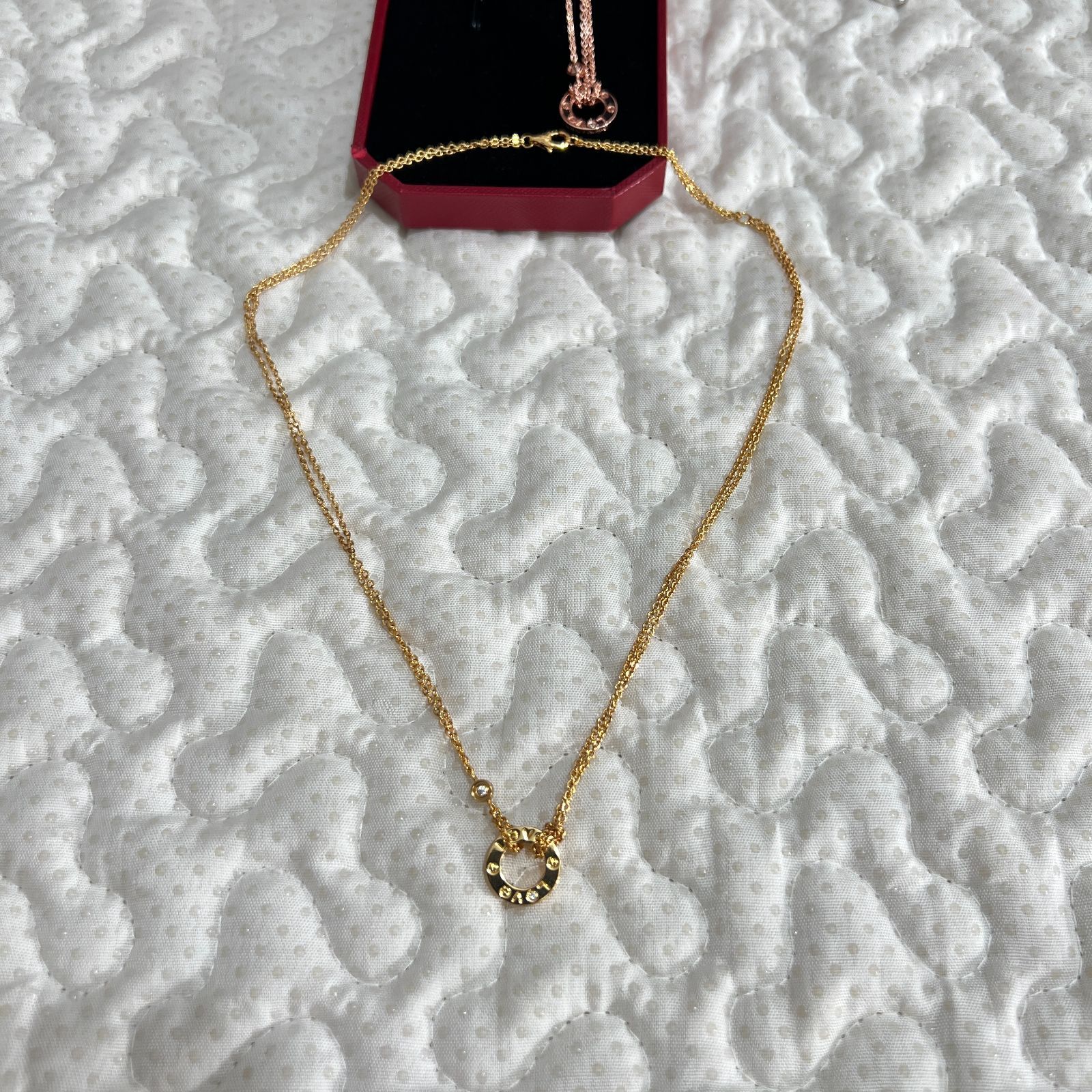 エレガント！カルティエ Cartier LOVE ダイヤモンドネックレス