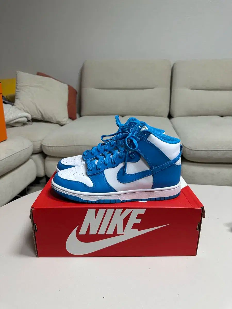 NIKE(ナイキ) ダンク ハイ レトロ チャンピオンシップ ブルー 270 サイズ 出品