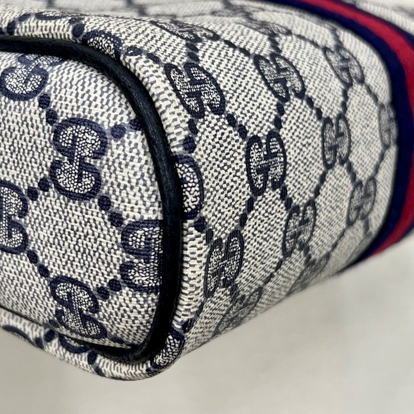 ランクB】OLD GUCCI クラッチバッグ シェリーライン GGスプリーム