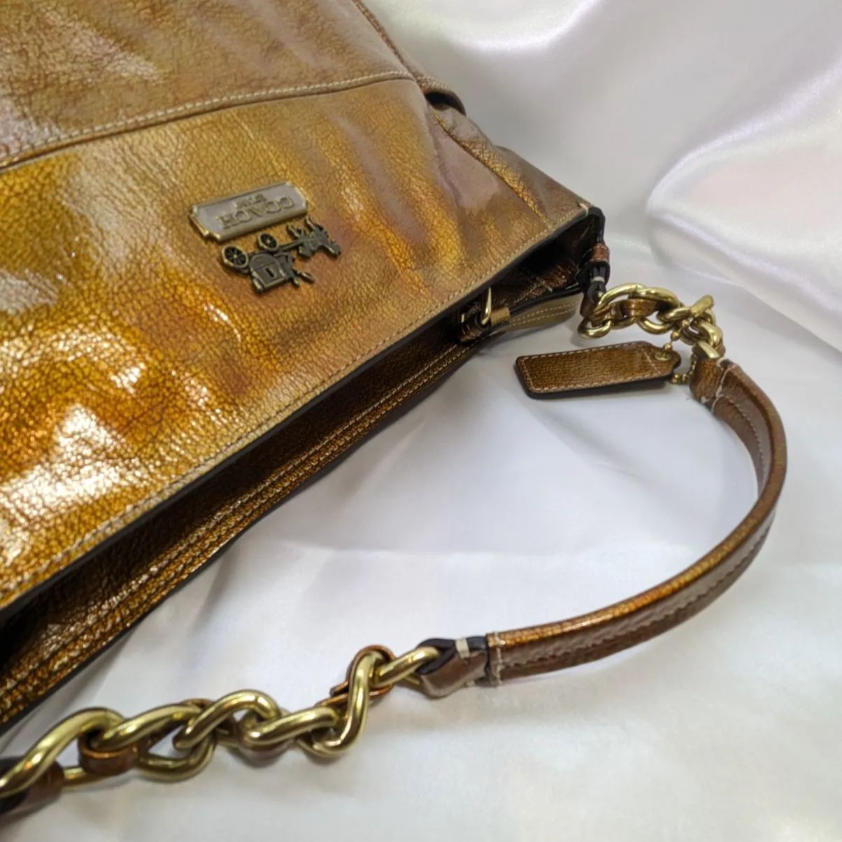 COACH コーチ マディソン TRIBECA メタリックゴールド パテントレザー 