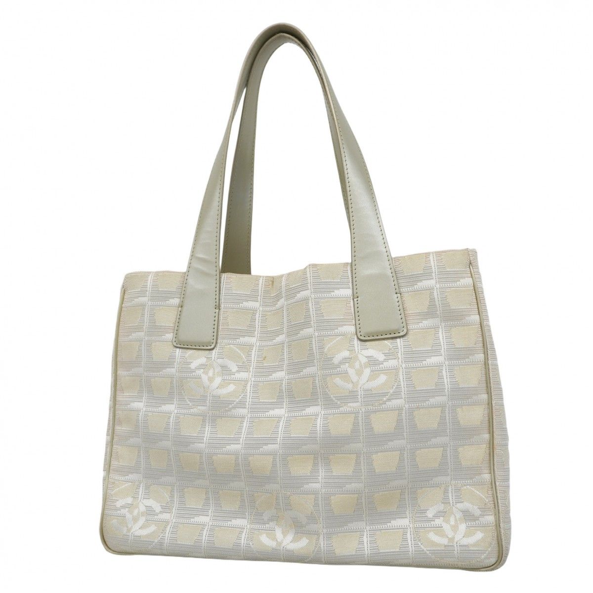 CHANEL グレー ベージュ トートバッグ 保存袋付き CHANEL グレー ベージュ トートバッグ 保存袋付き