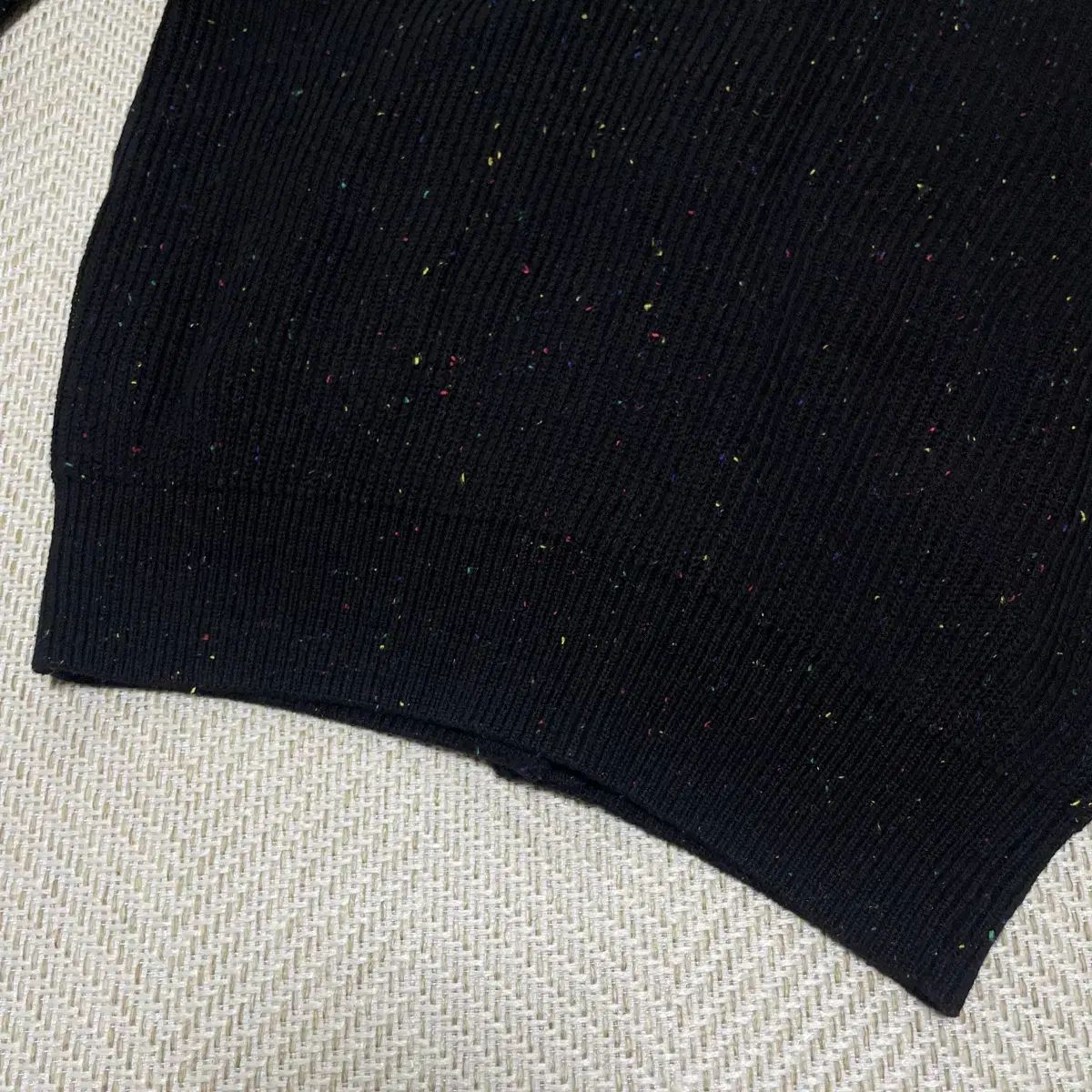 ニットカーディガン