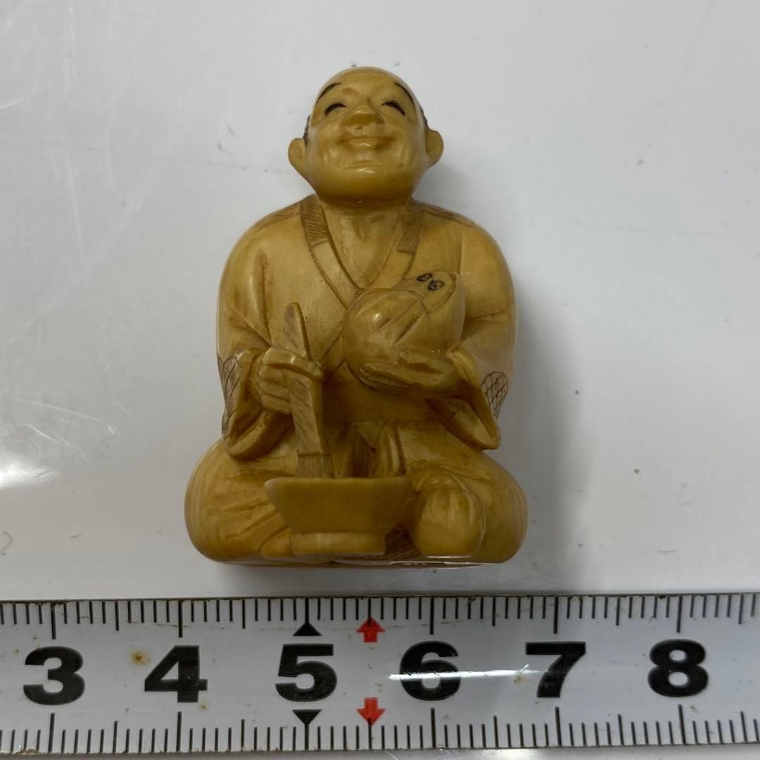 在銘極上和彫人物根付　16g 東Y7-0929☆2F 在銘極上和彫人物根付 16g 東Y7-0929☆2F アート・写真