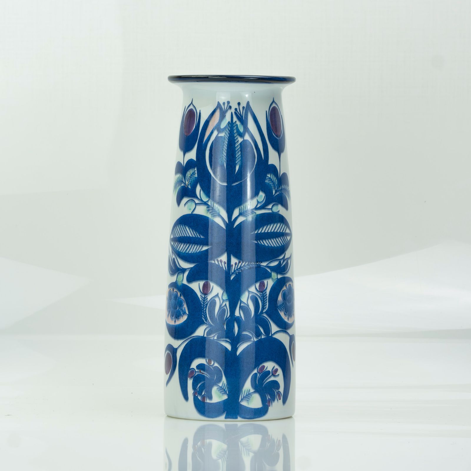 ロイヤルコペンハーゲンTENERA花瓶 ベルテ・イエッセン