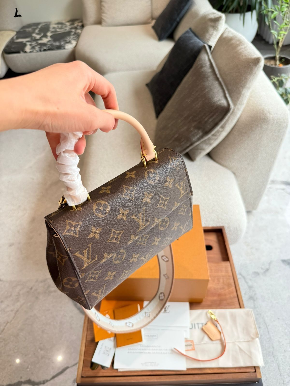 【日本未発売】LV*Cluny Mini ★モノグラム3wayショルダーバッグ Cluny Mini Monogram - Women - Handbags | LOUIS VUITTON ®