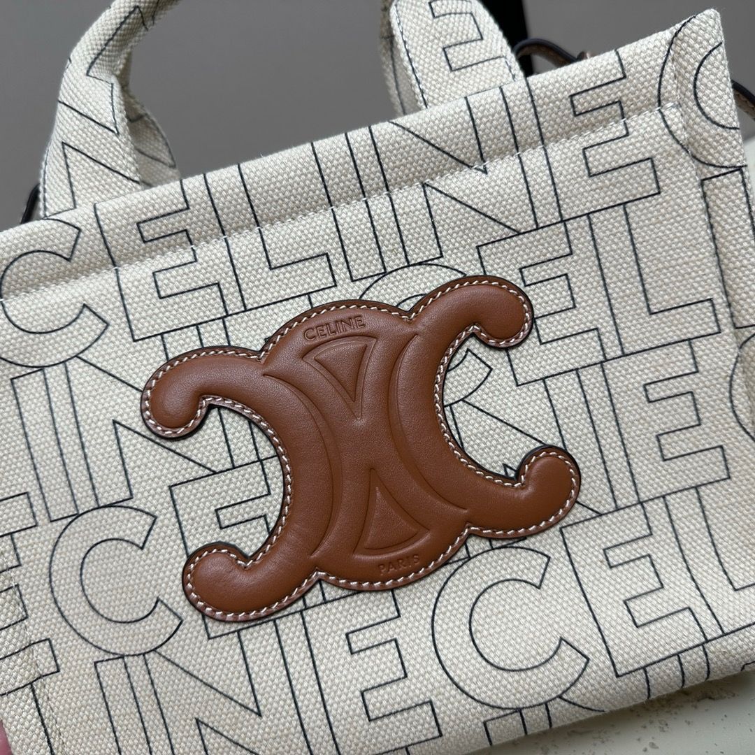 未使用 CELINE セリーヌ スモールカバタイス トートバッグ