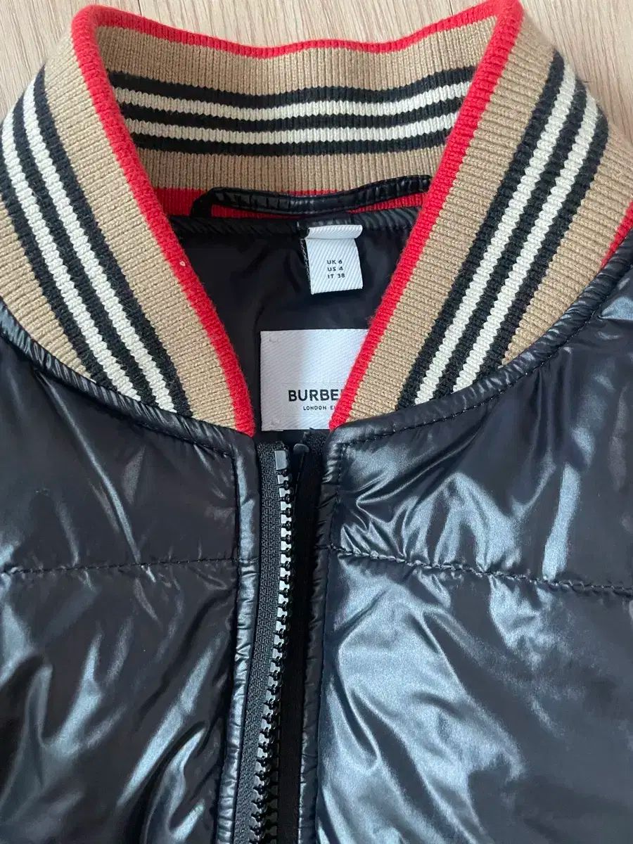 バーバリー レディース ベスト uk6
