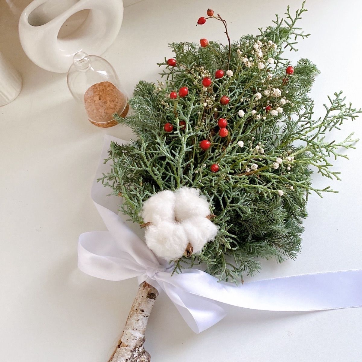 針葉樹が香るクリスマススワッグ