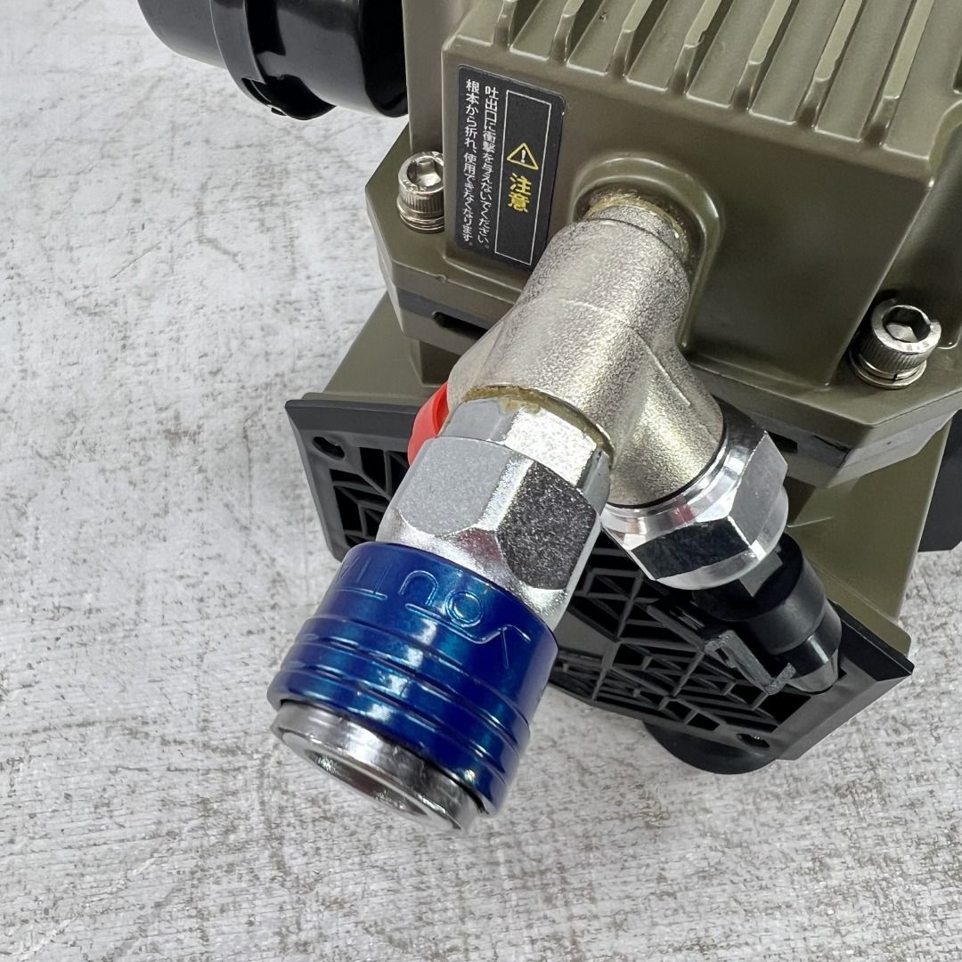 エアーコンプレッサー