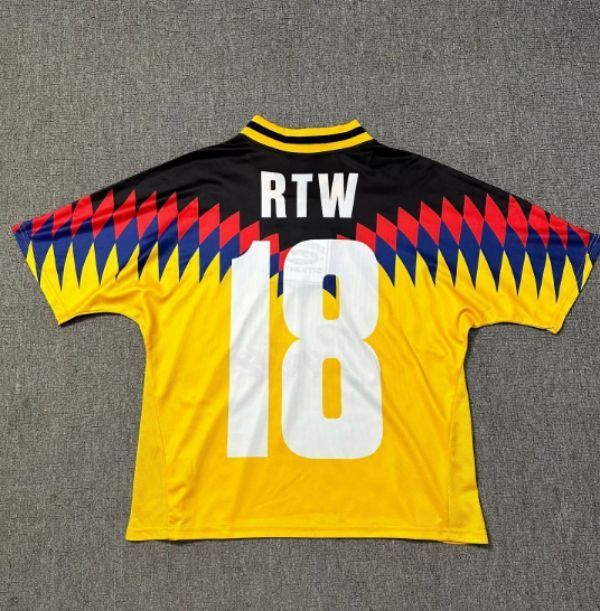 新品Corteiz Club RTW Football Jersey -黄