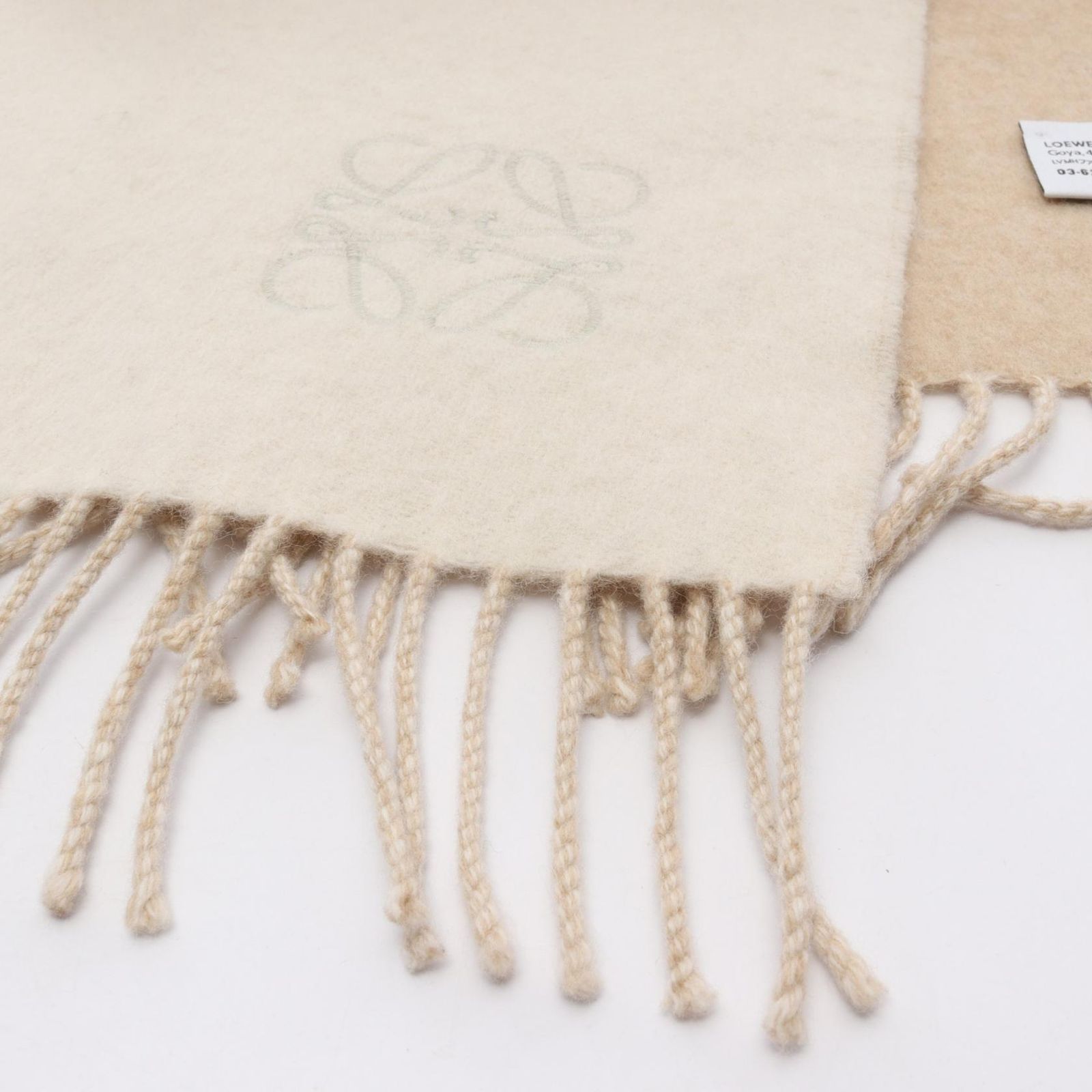 LOEWE ロエベ アナグラム マフラー バイカラー アイボリー サンド 楽天市場】LOEWE ロエベ BICOLOR SCARF マフラー バイカラー