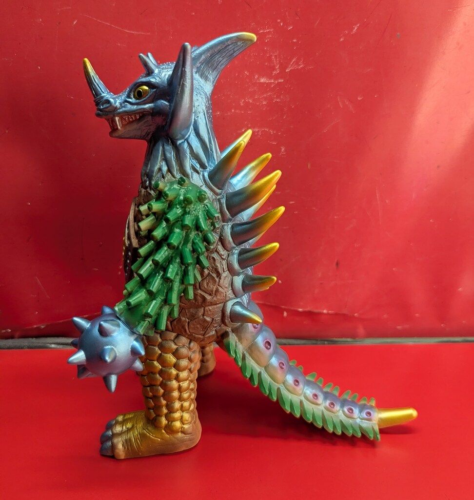 タイラント「ウルトラマンタロウ」登場怪獣（ブルマァク復刻）ソフビフィギュア未開封 ウルトラマンタロウ』に登場する、『タイラント』が、宇宙で闘っ