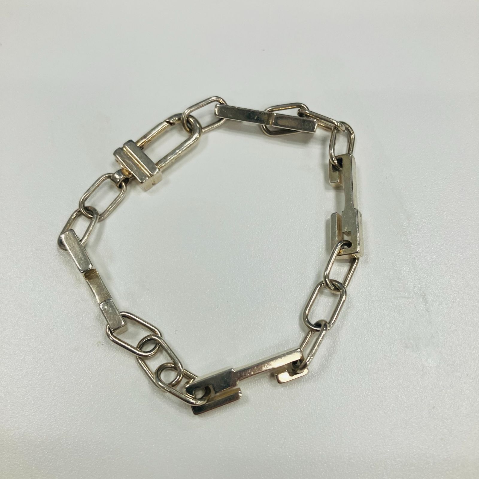 GUCCI グッチ G CLIP ブレスレット ：x0900 - メルカリ