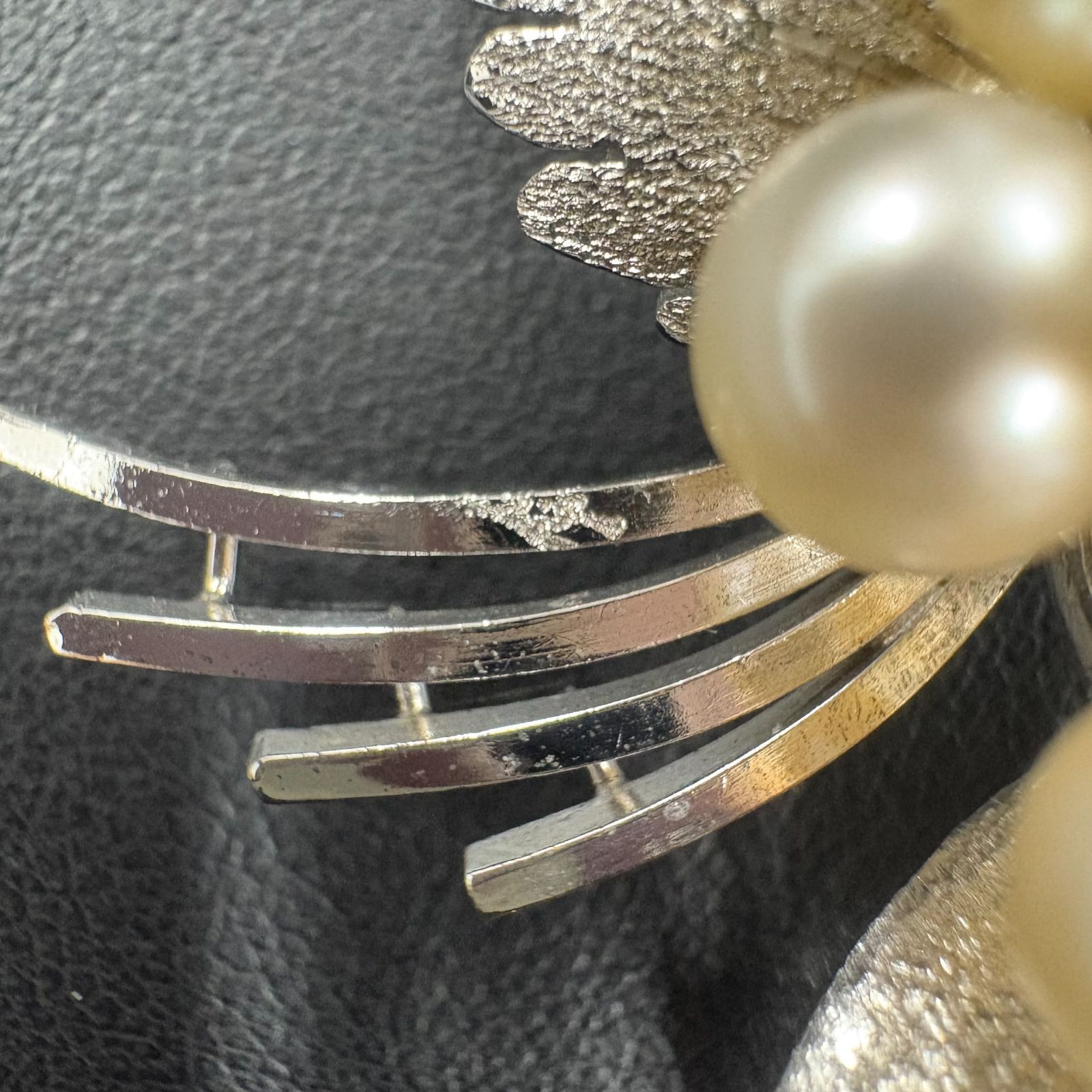 k18 silver 刻印あり ブローチ 詳細不明 淡水パール風 SILVER刻印ブローチ 【K73】 - メルカリ