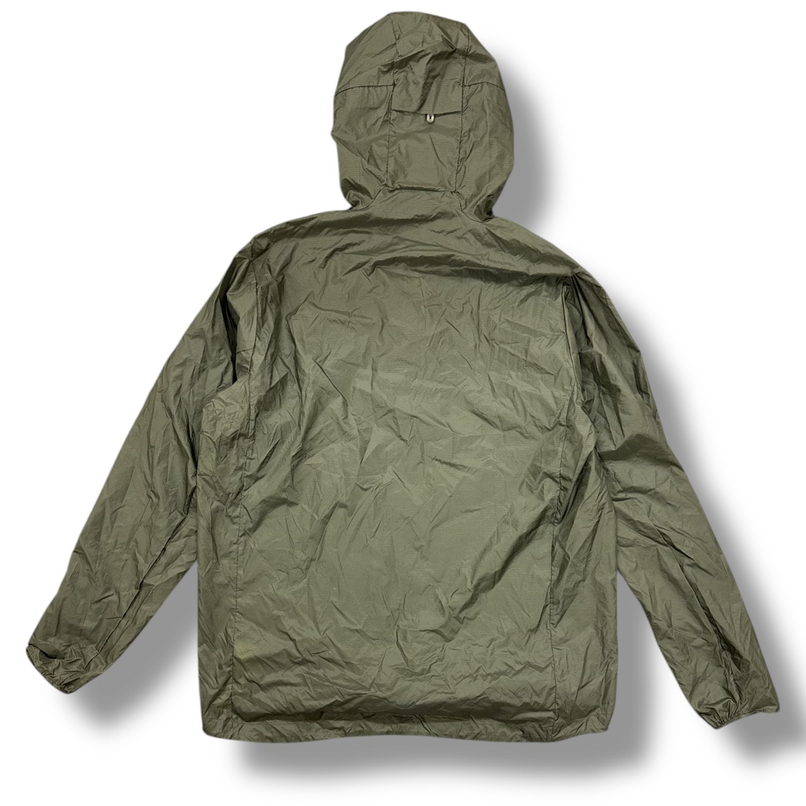 Patagonia パタゴニア　カーキ フード付きパーカー ギタープリント patagonia パタゴニア マウンテンパーカー 裏地ボア フード付き