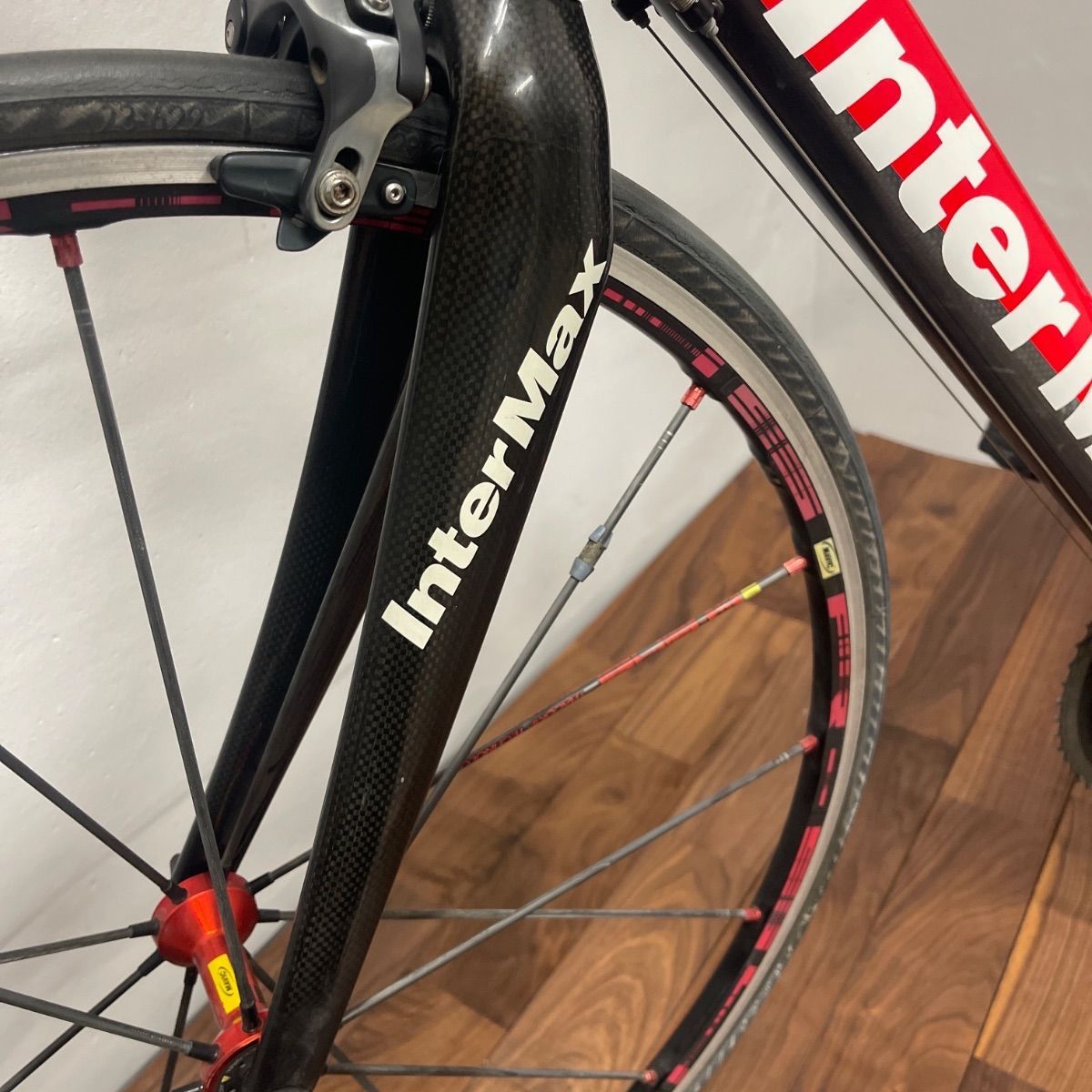 訳ありInterMax SQUADRA ITALIA カーボンフレーム 関東圏限定販売 intermax SQUADRA ITALIA Dura-Ace インター