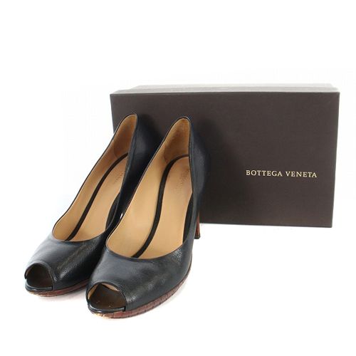 極美品 BOTTEGA VENETA イントレチャート パンプス 黒 39 極美品 BOTTEGA VENETA イントレチャート パンプス 黒 39