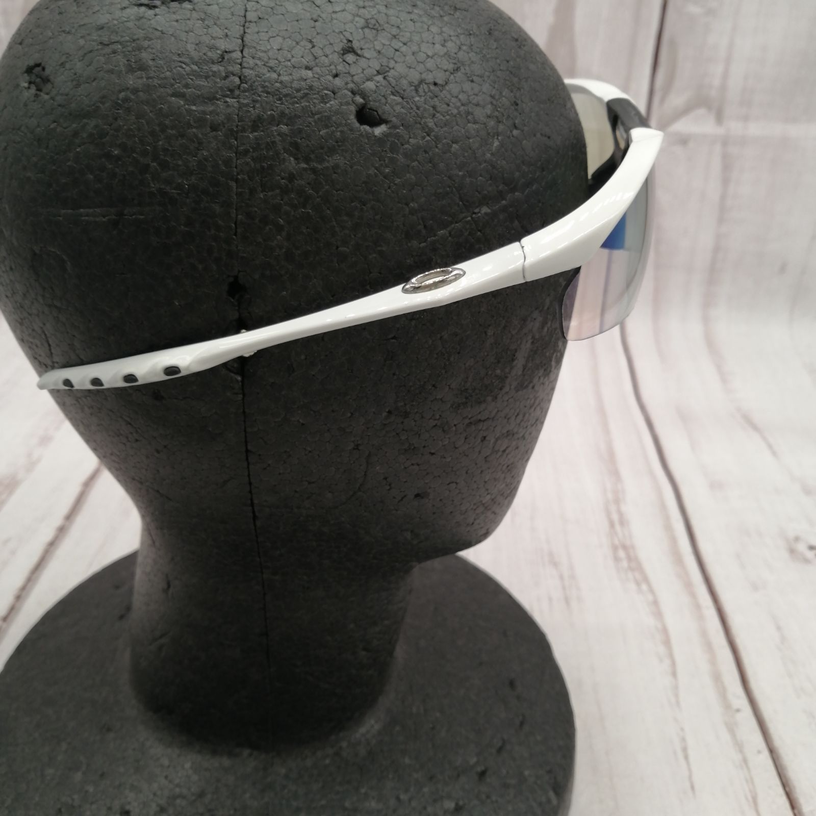 Oakley スポーツサングラス ホワイトフレーム 楽天市場】オークリー ホワイトフレームの通販