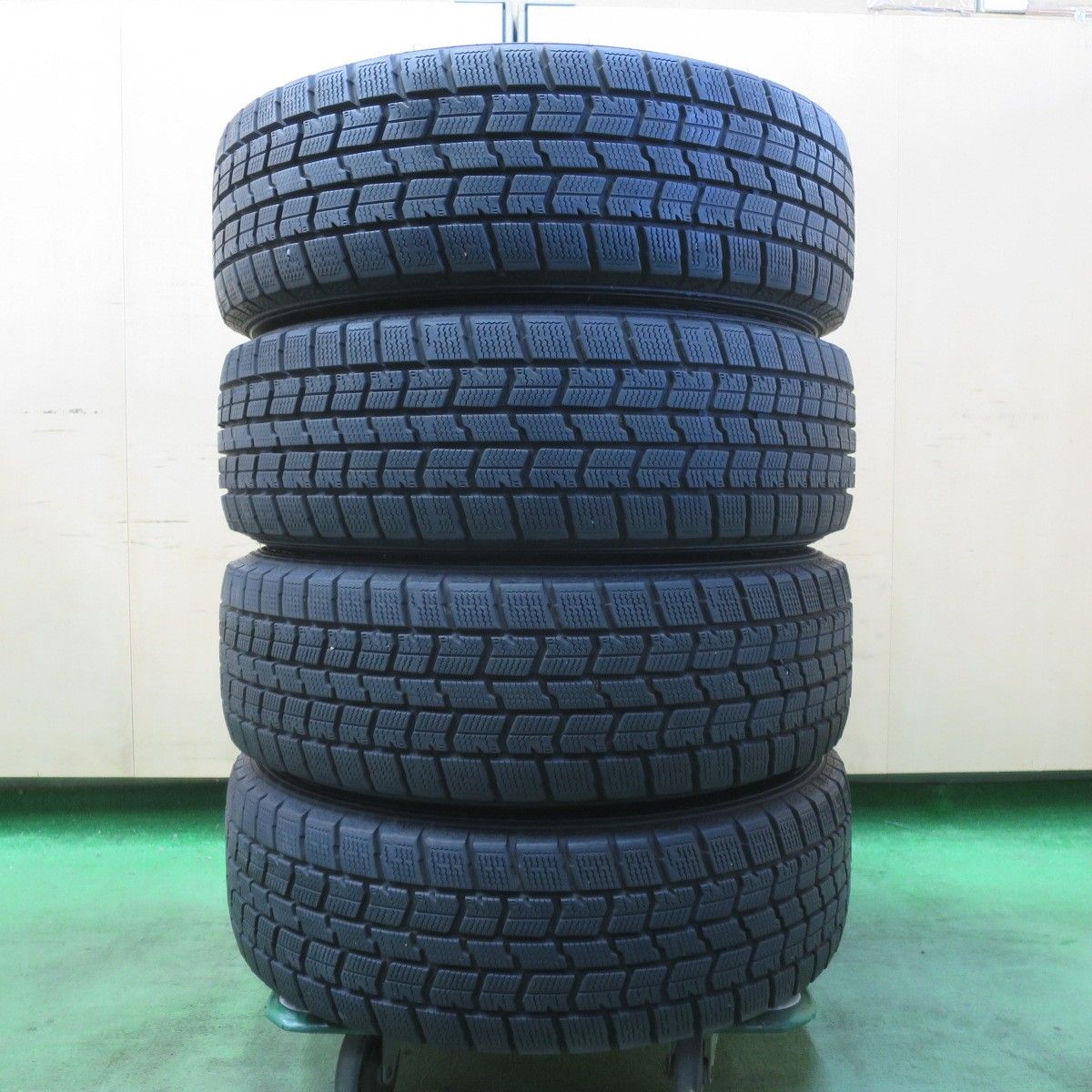 185|60R15