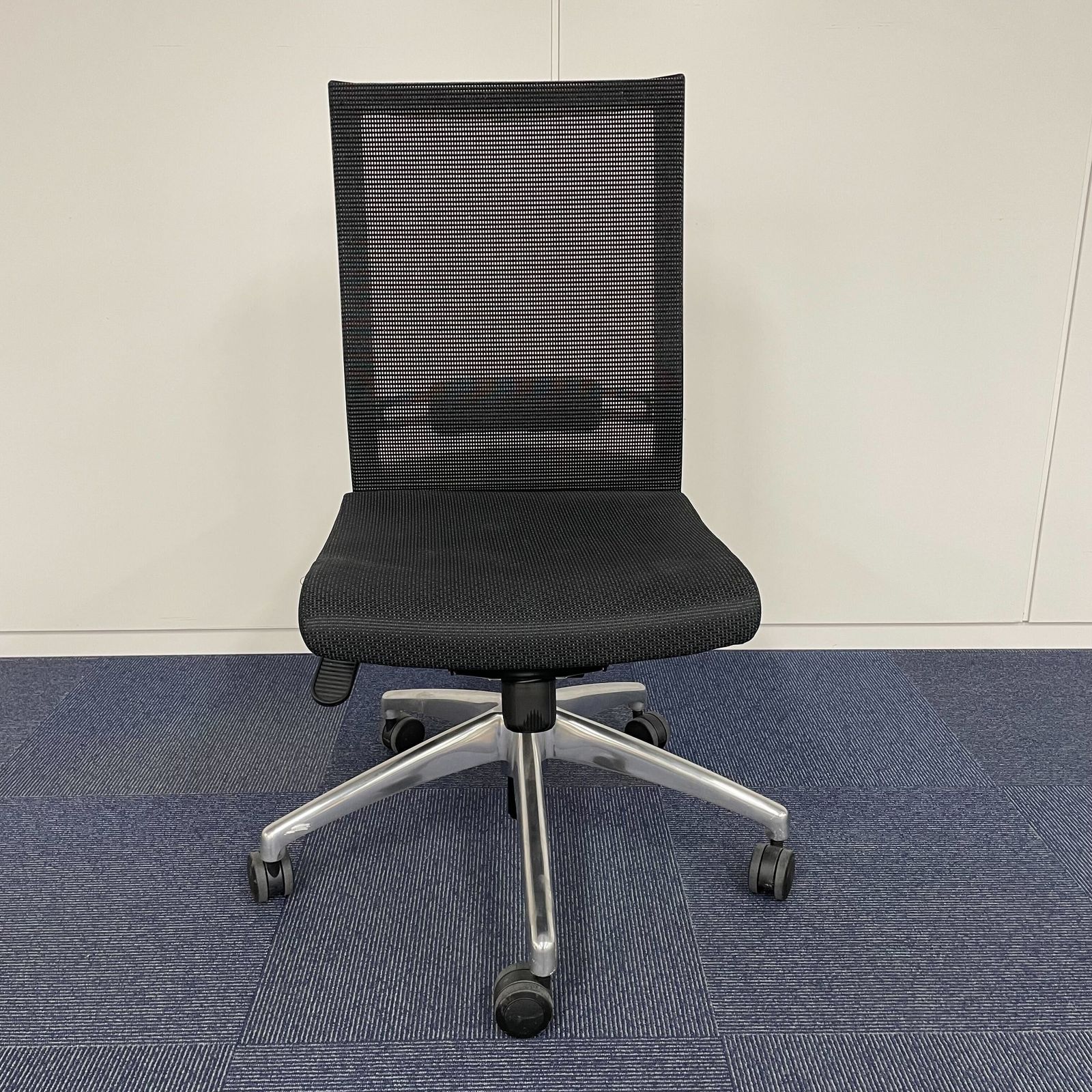 【中古S(美品)】SKIN CHAIR（スキンチェア）JP20ML　ホウトク 中古S(美品)】SKIN CHAIR（スキンチェア）JP20ML ホウトク
