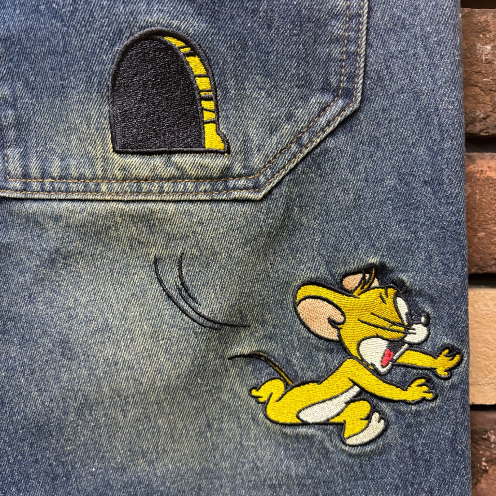 TOM&JERRY×Sequenzコラボ BUDDIES刺繍デニムパンツ】トムとジェリー