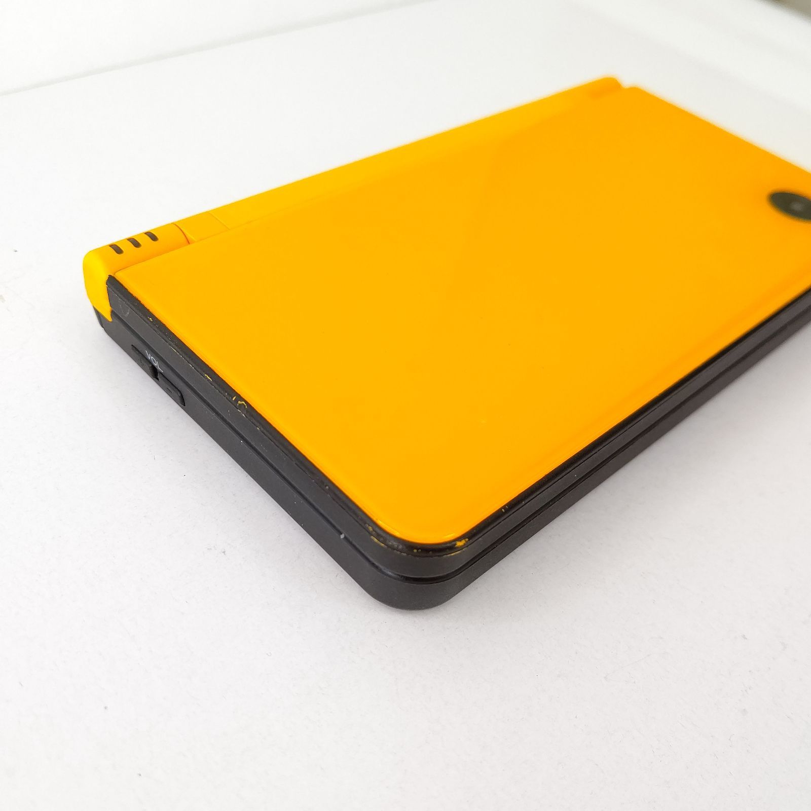 Nintendo ニンテンドーDSiLL イエロー 任天堂 ゲーム機