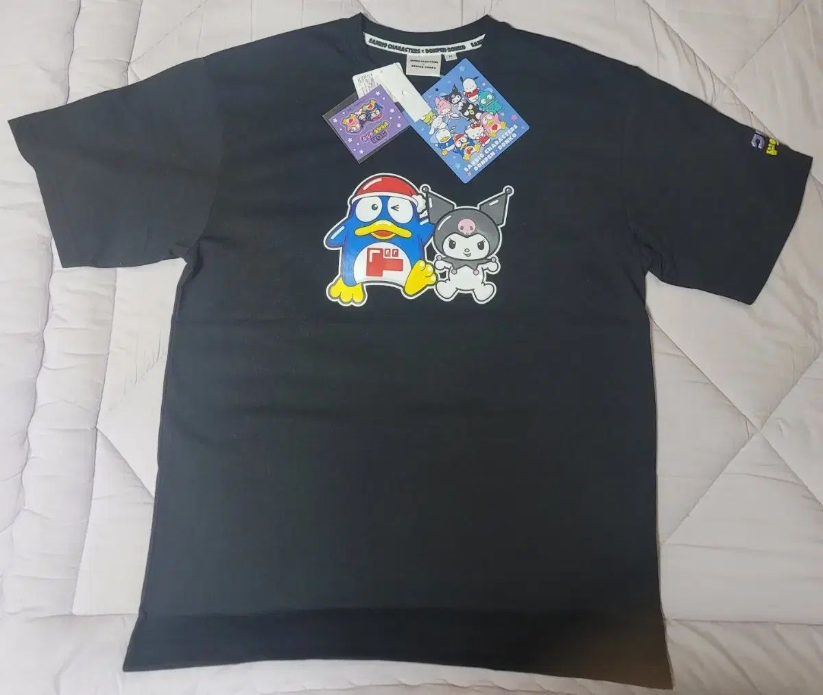 サンリオ クロミ ドンペン Tシャツ ドンキ 量産型 地雷系 半袖 M ドンコ Mサイズ - ドン・キホーテよりサンリオキャラクターズ 人気者同士の注目コラボ♡ ドン・キホーテ限定♡サンリオキャラクターズ×ドンペンの半袖Tシャツが サンリオ‬