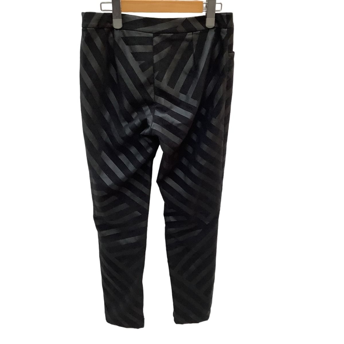 ISSEY MIYAKE イッセイミヤケ パンツ レディース2 PLEATS PLEASE ISSEY MIYAKE - 極美品 プリーツプリーズ