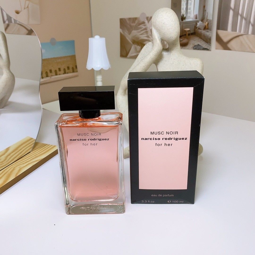 ナルシソロドリゲス NARCISO RODRIGUEZ フォーハー ムスク ノアール オードパルファム EDP 100mL 香水 フレグランス -  メルカリ